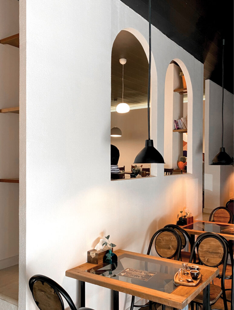 Seda-Cafe---Rad-e-Khak-(3) Seda-Cafe-Rad-e-Khak